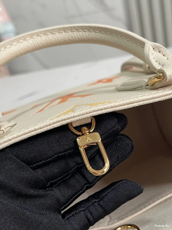 VUITTON PM LOUIS ONTHEGO 0801